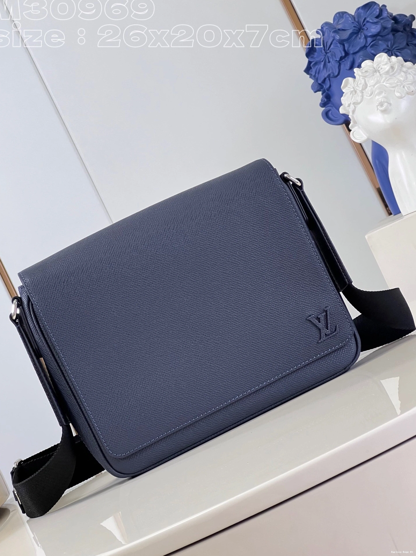 Cheap DISTRICT LOUIS VUITTON PM 0812